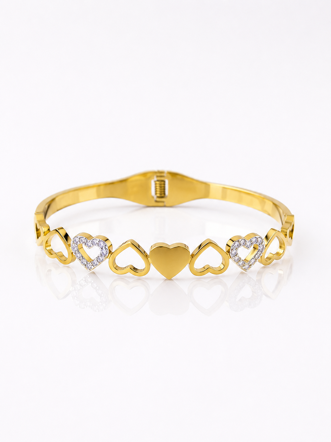 Heart Harmony Womens Bracelet