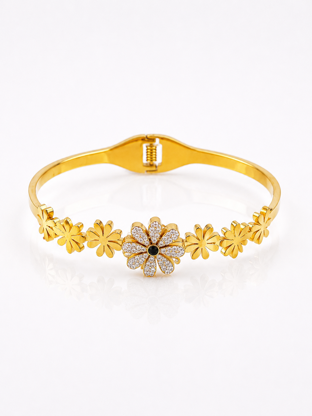 Golden Daisy Womens Bracelet