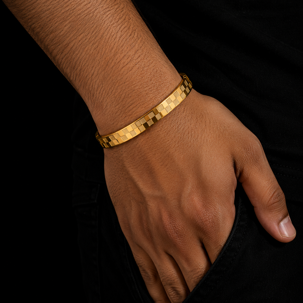 Golden Matrix Mens Kada