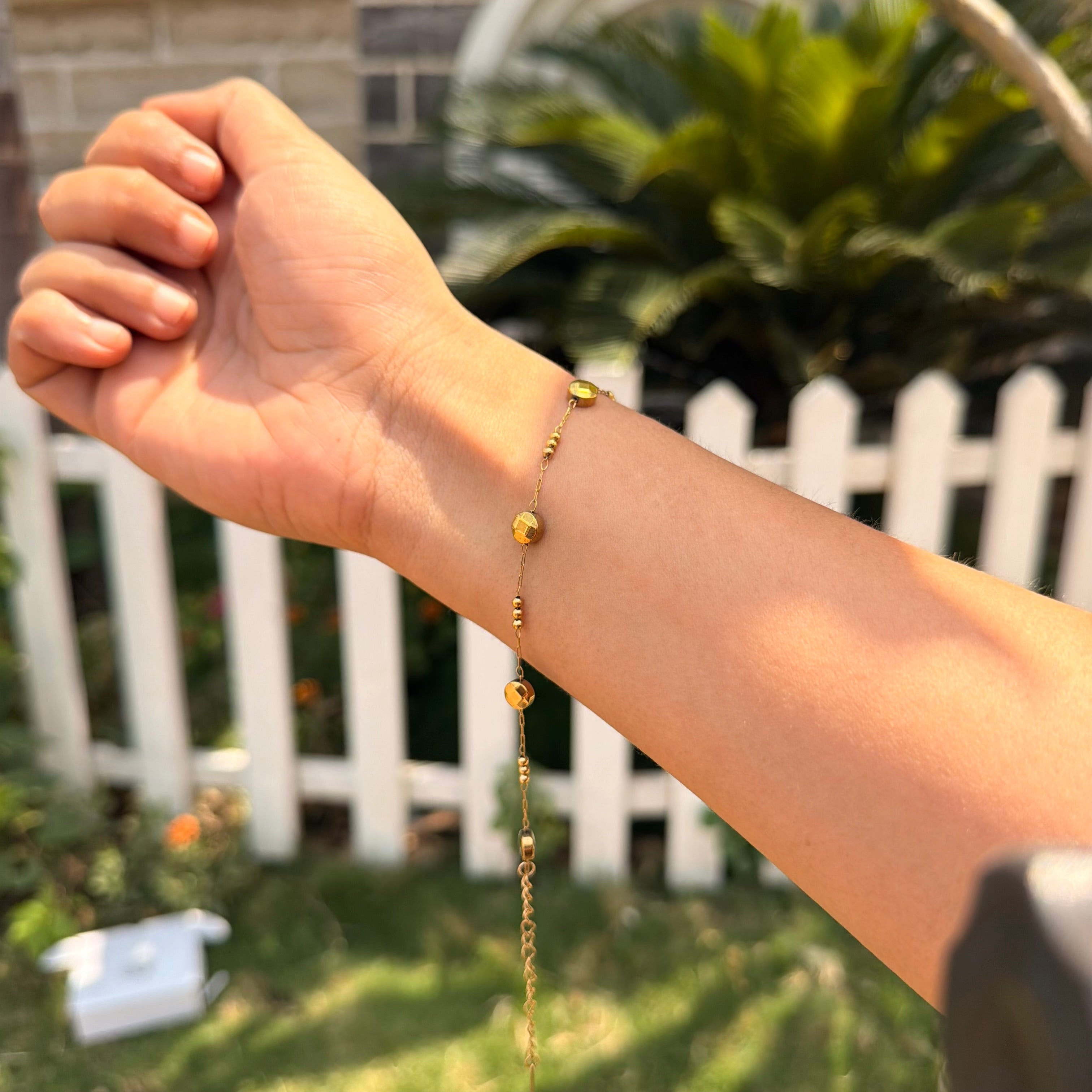 Dot Drop Womens Bracelet