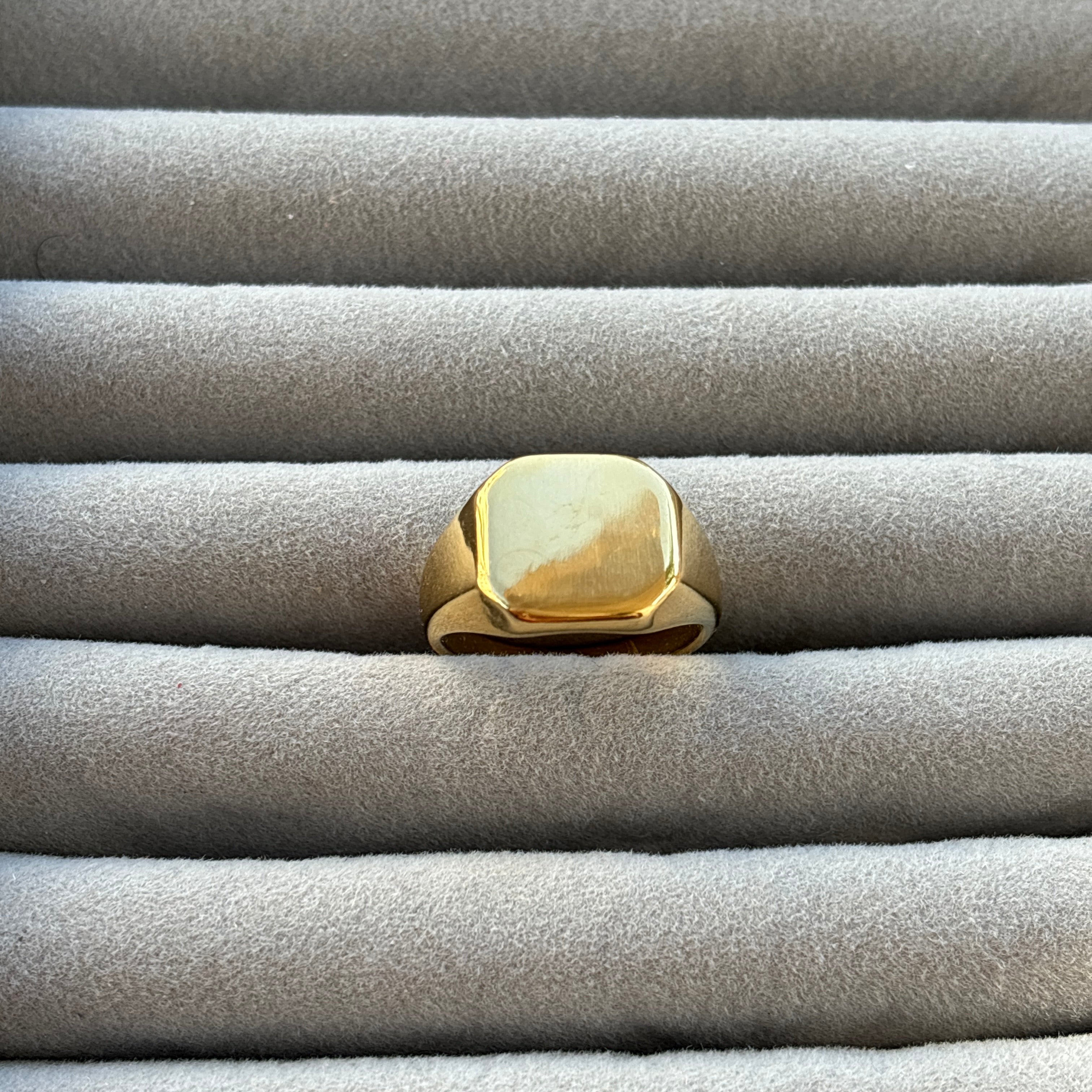 Smooth Finish Ring