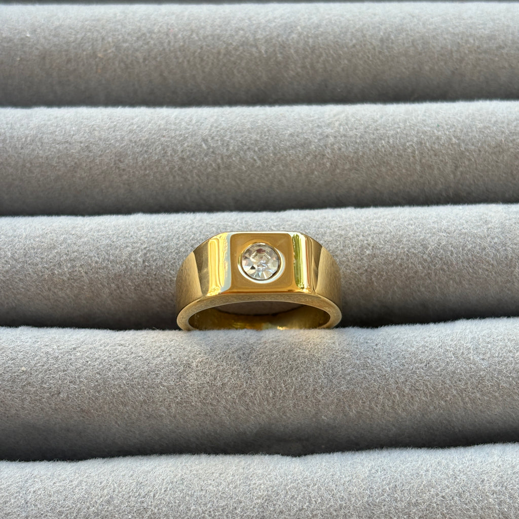 Majestic Seal Mens Ring