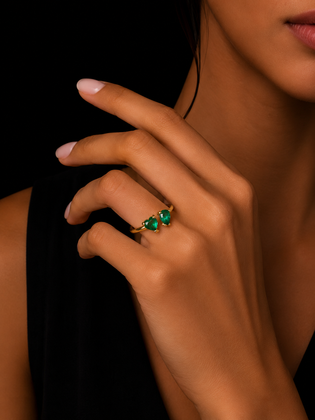 Emerald Glow Womens Ring