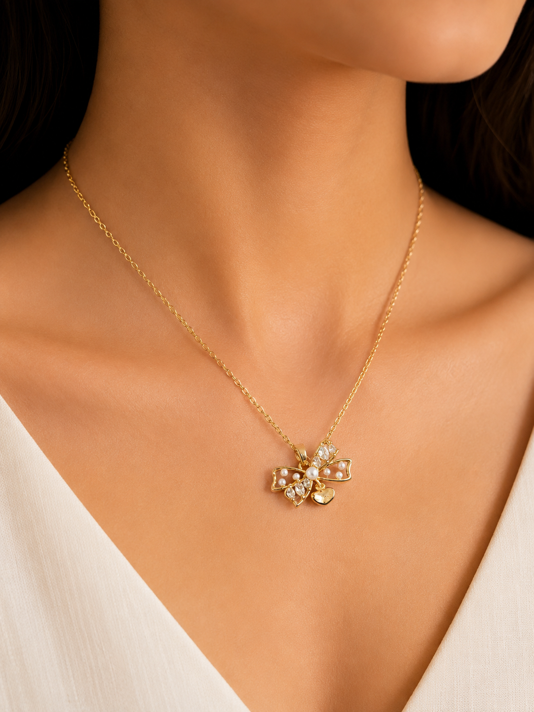 Belle Bow Womens Necklace