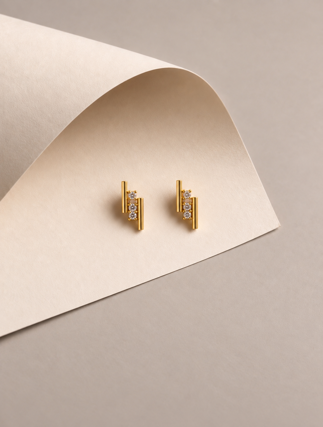 Gleam Bar Earrings