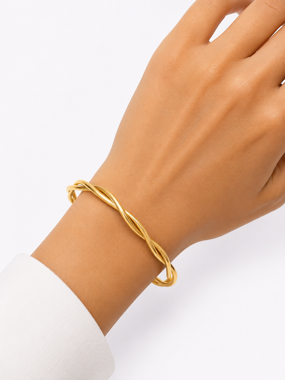 Twist Luxe Womens Bracelet kada
