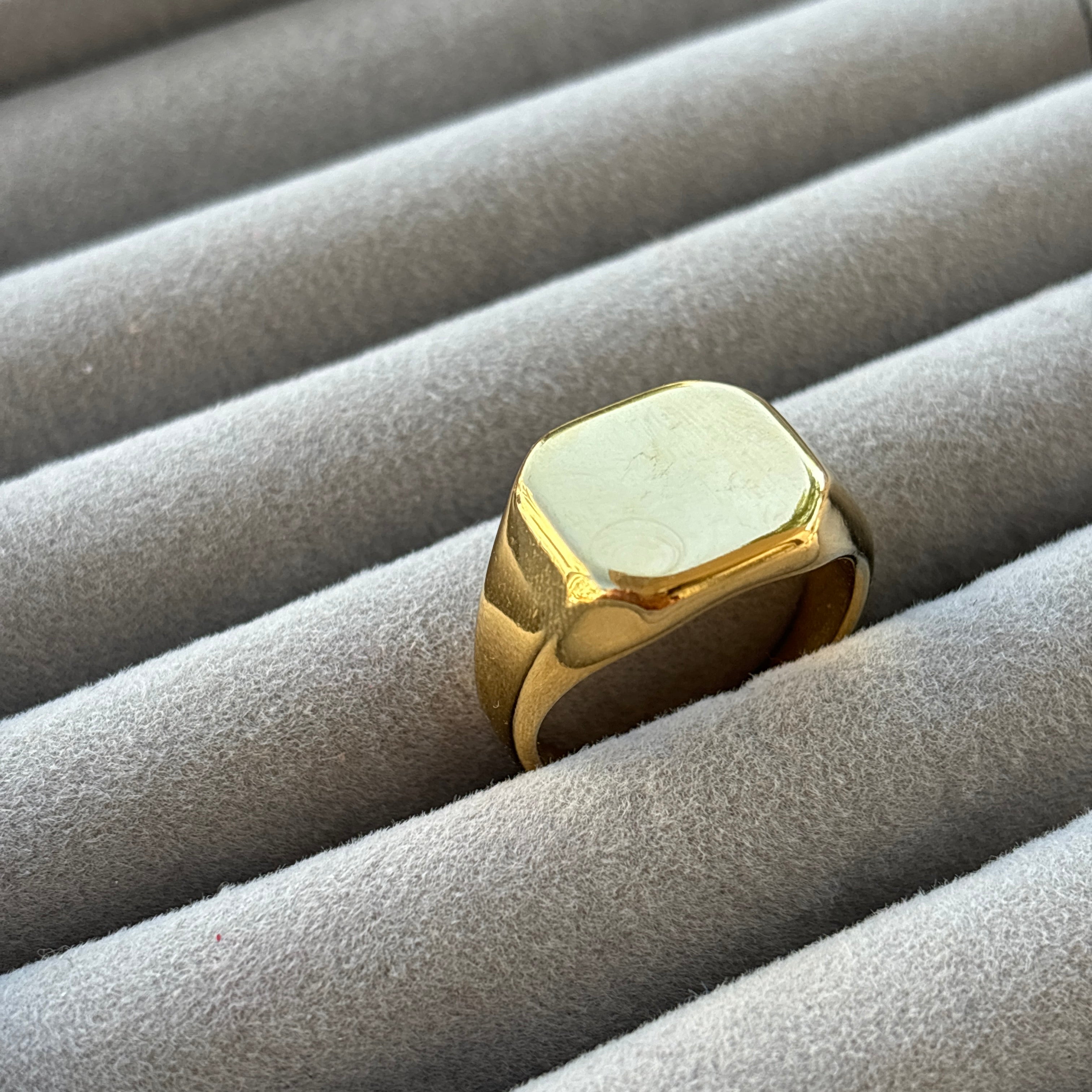 Smooth Finish Ring