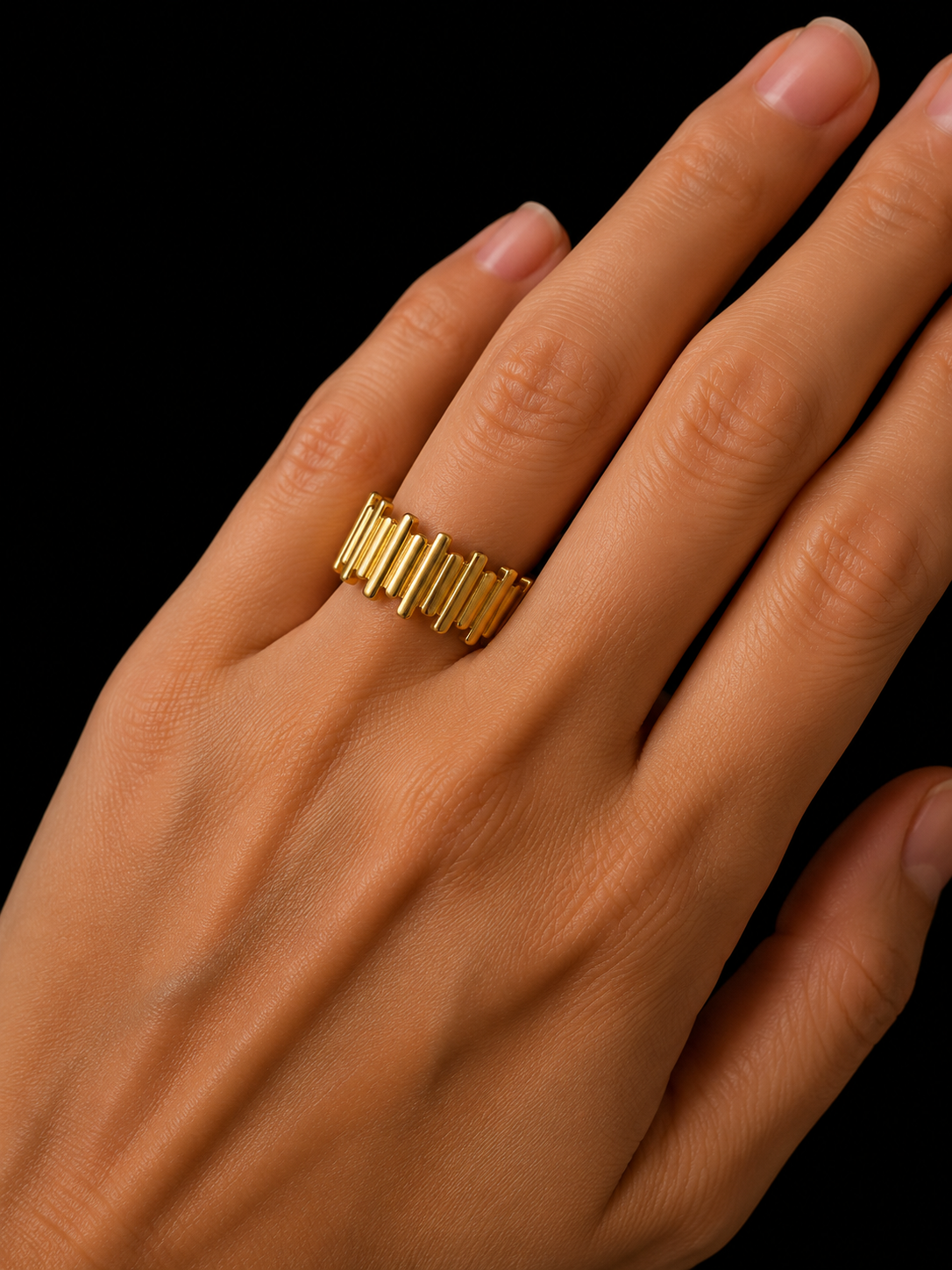 Linear Glow Women Ring