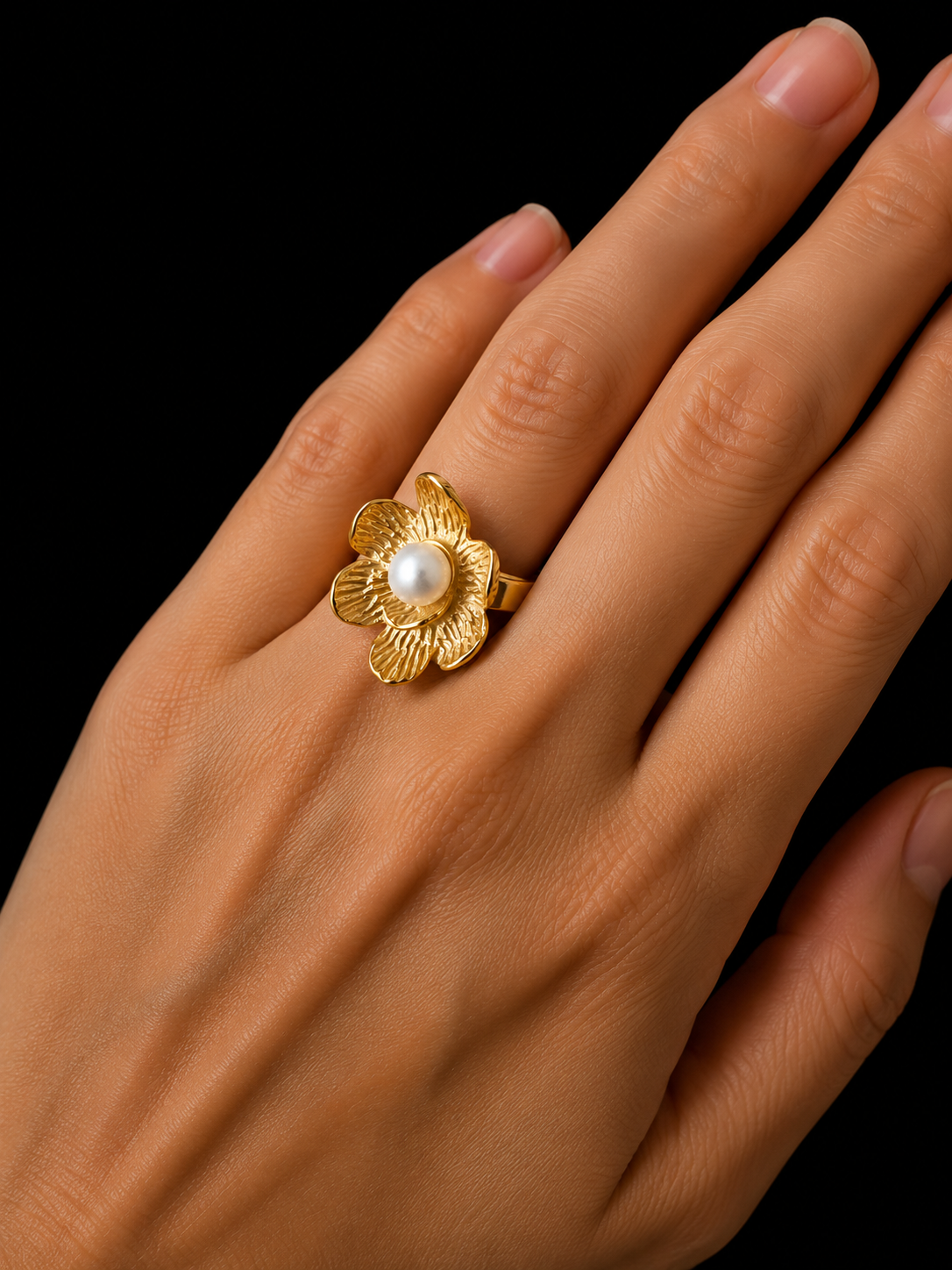 Pearl Petal Womens Ring