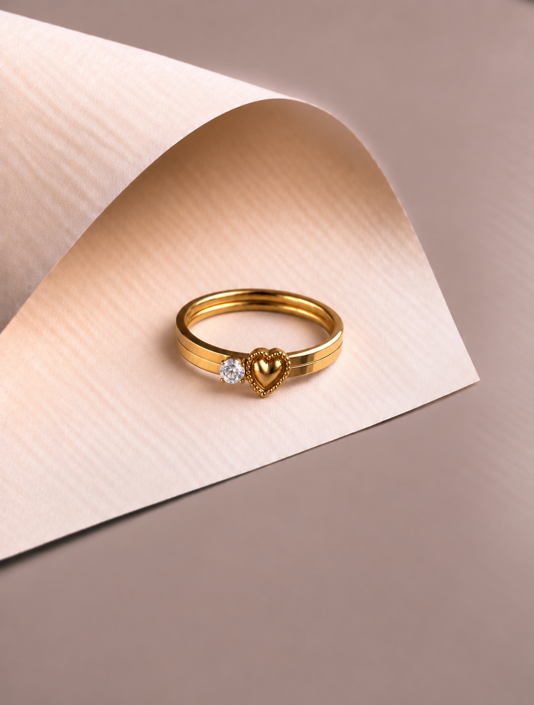 Amora Heart Rings