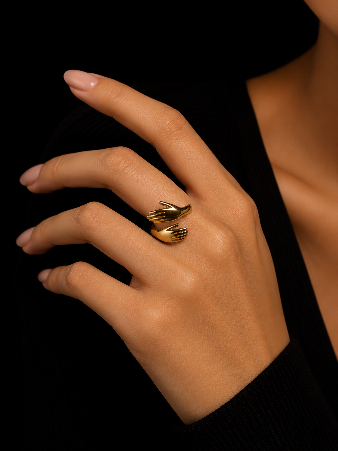 Love Hands Womens Ring