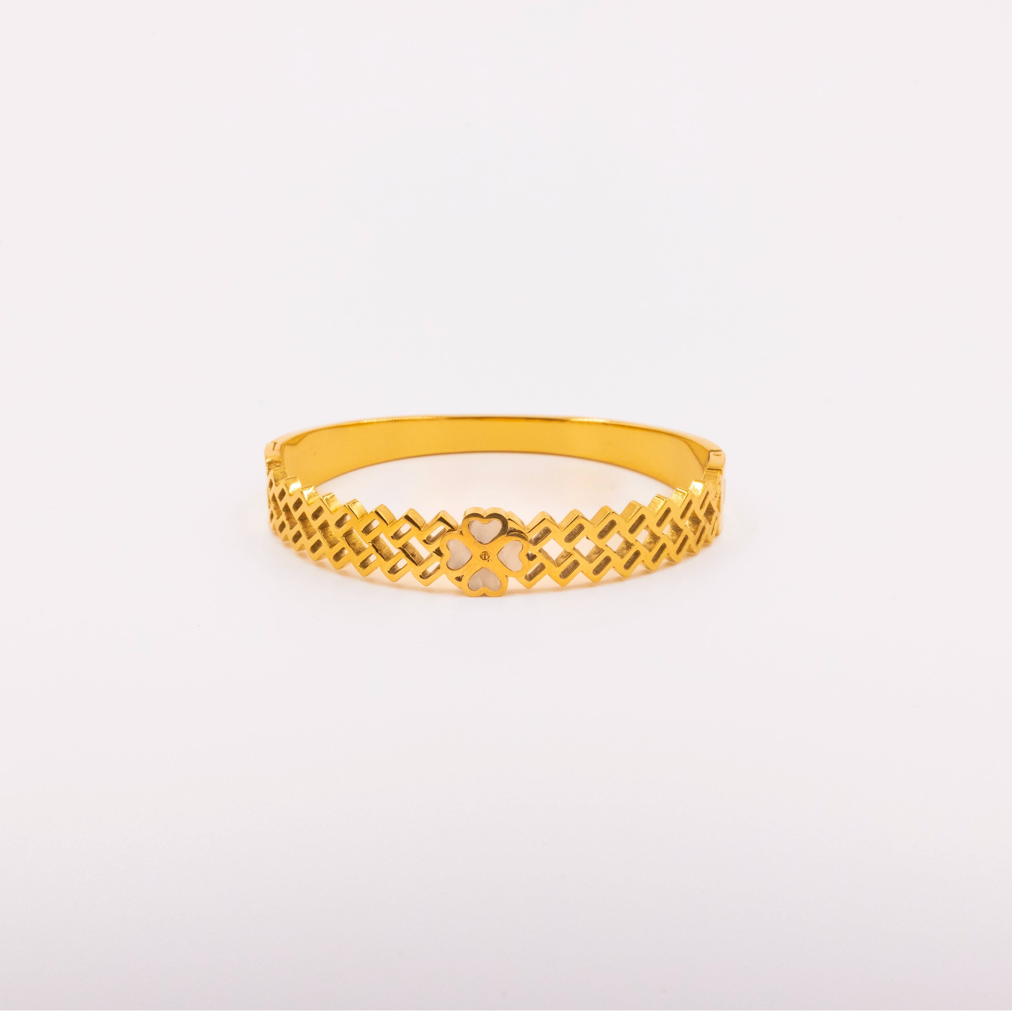 Flora Zigzag Women Bracelet Kada