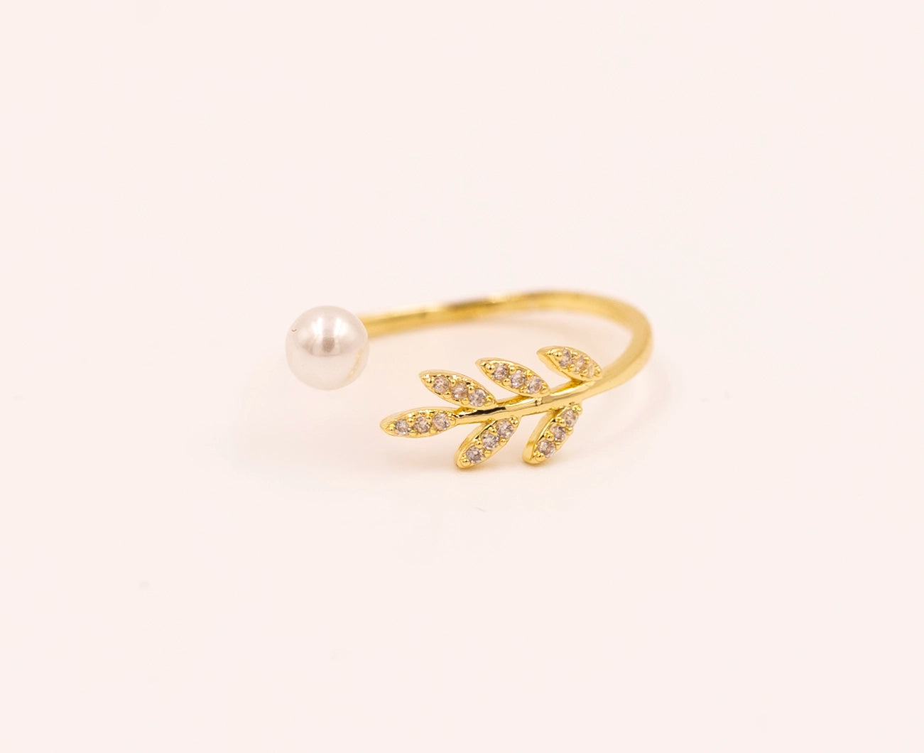 Pearl Leaf Adjustable Ring