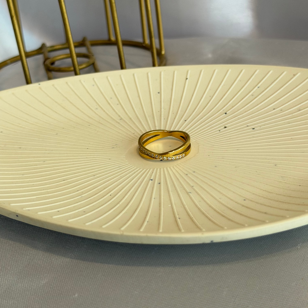 Celeste Band RIng