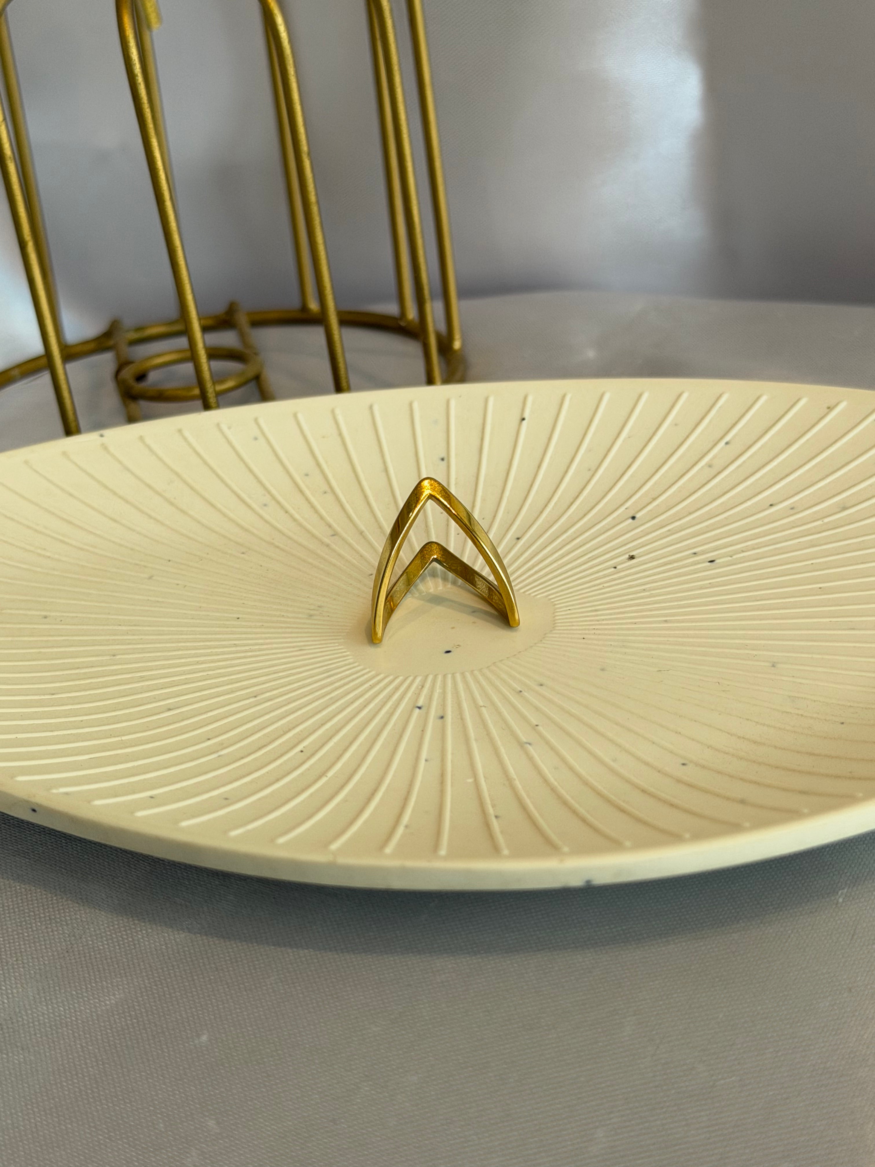 Golden V Ring
