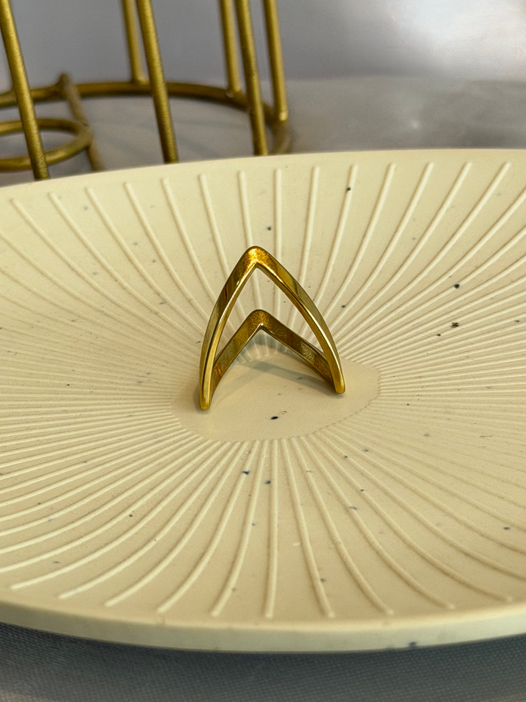 Golden V Ring