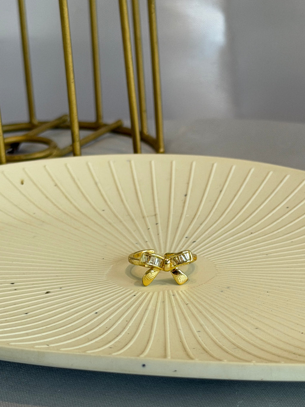 Adjustable Bow Ring