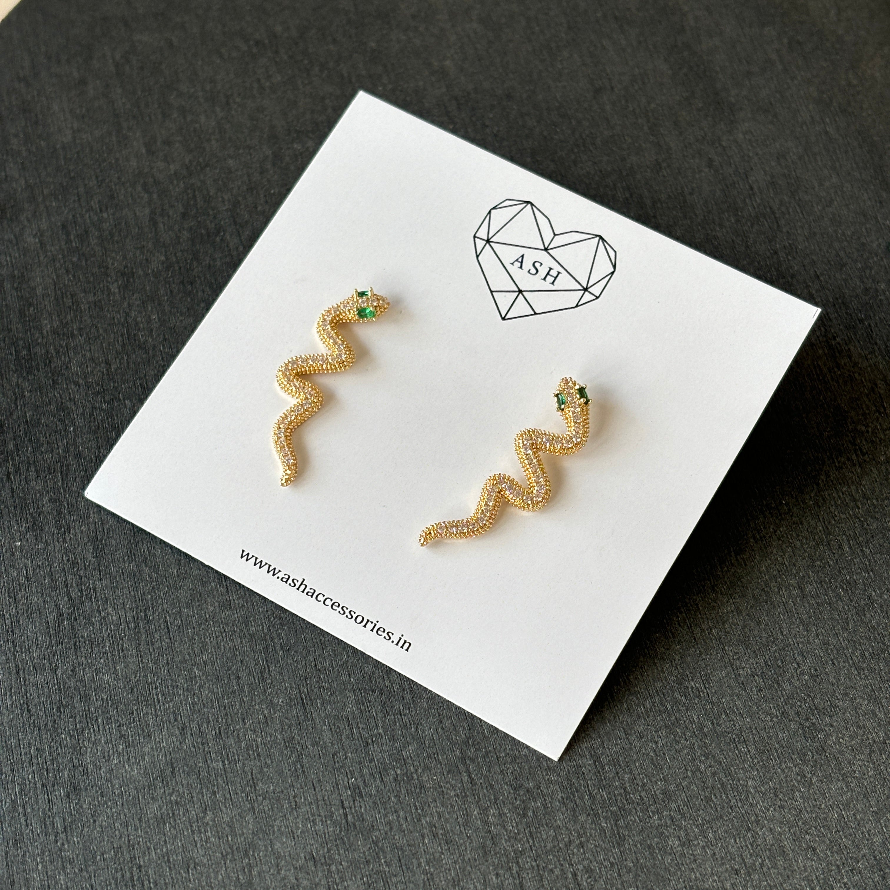 Aura snake Studs