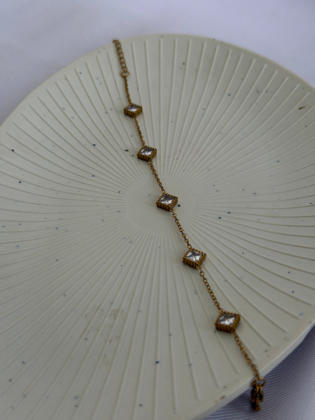 Crown Glow Bracelet